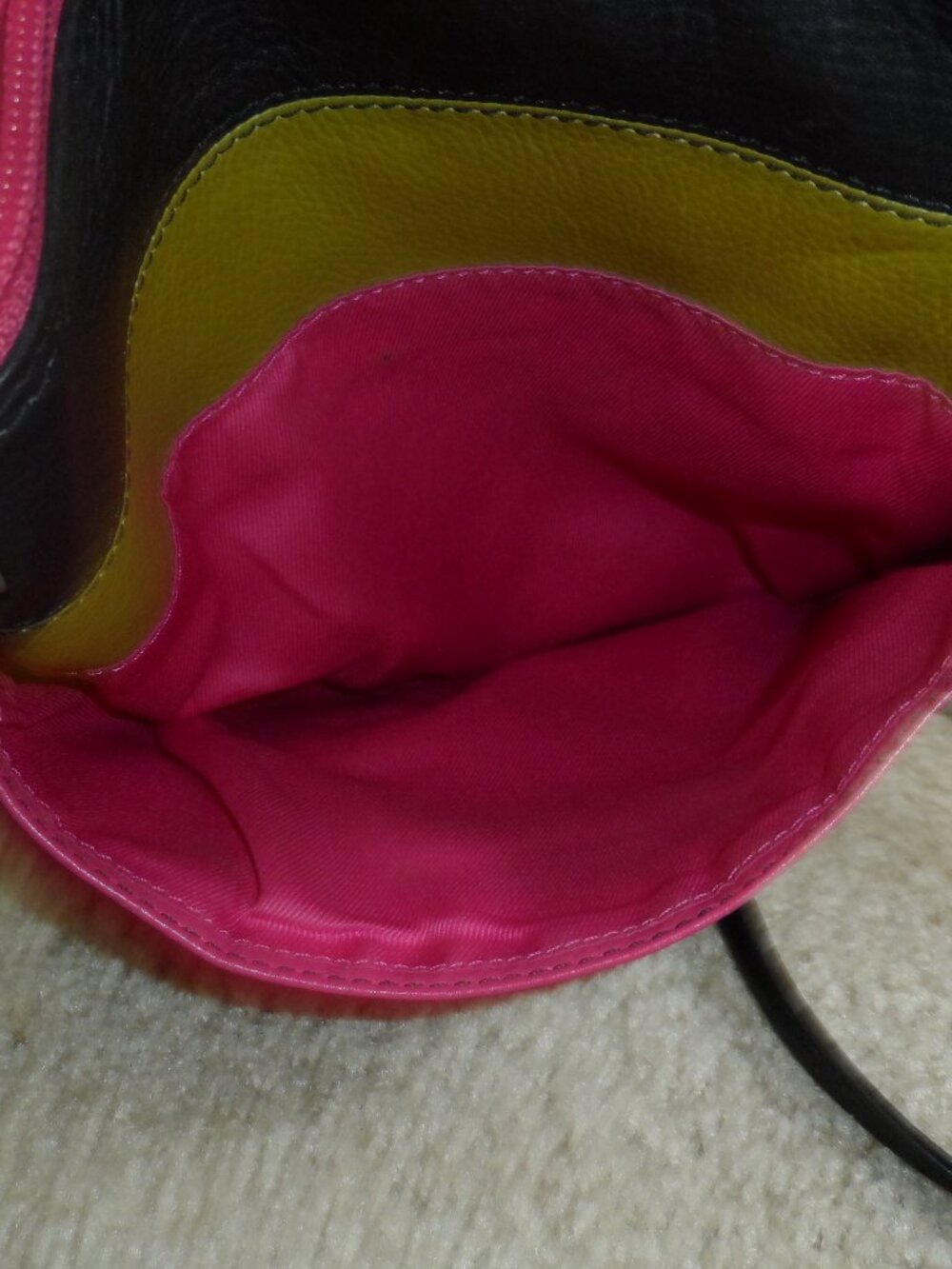 ili New York Multi Coloured Genuine Leather Crossbody - Picture 7 of 9